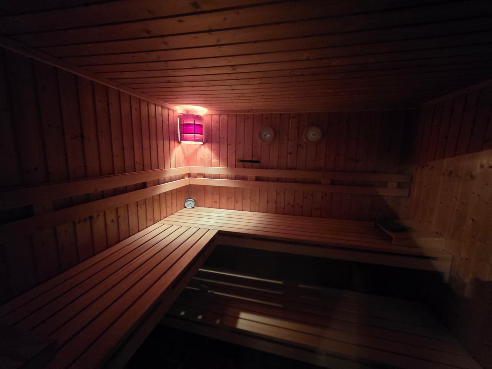 Sauna (2)